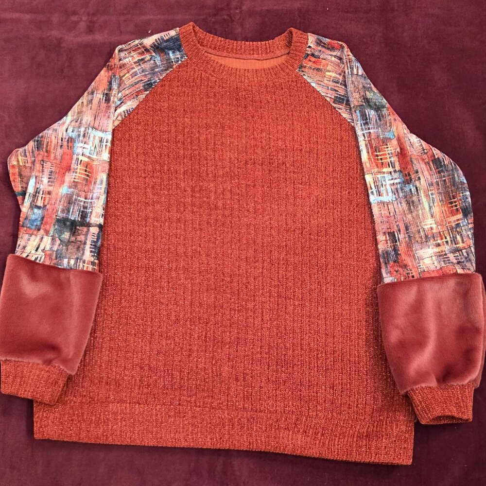 Pullover - Picture 3 of 5